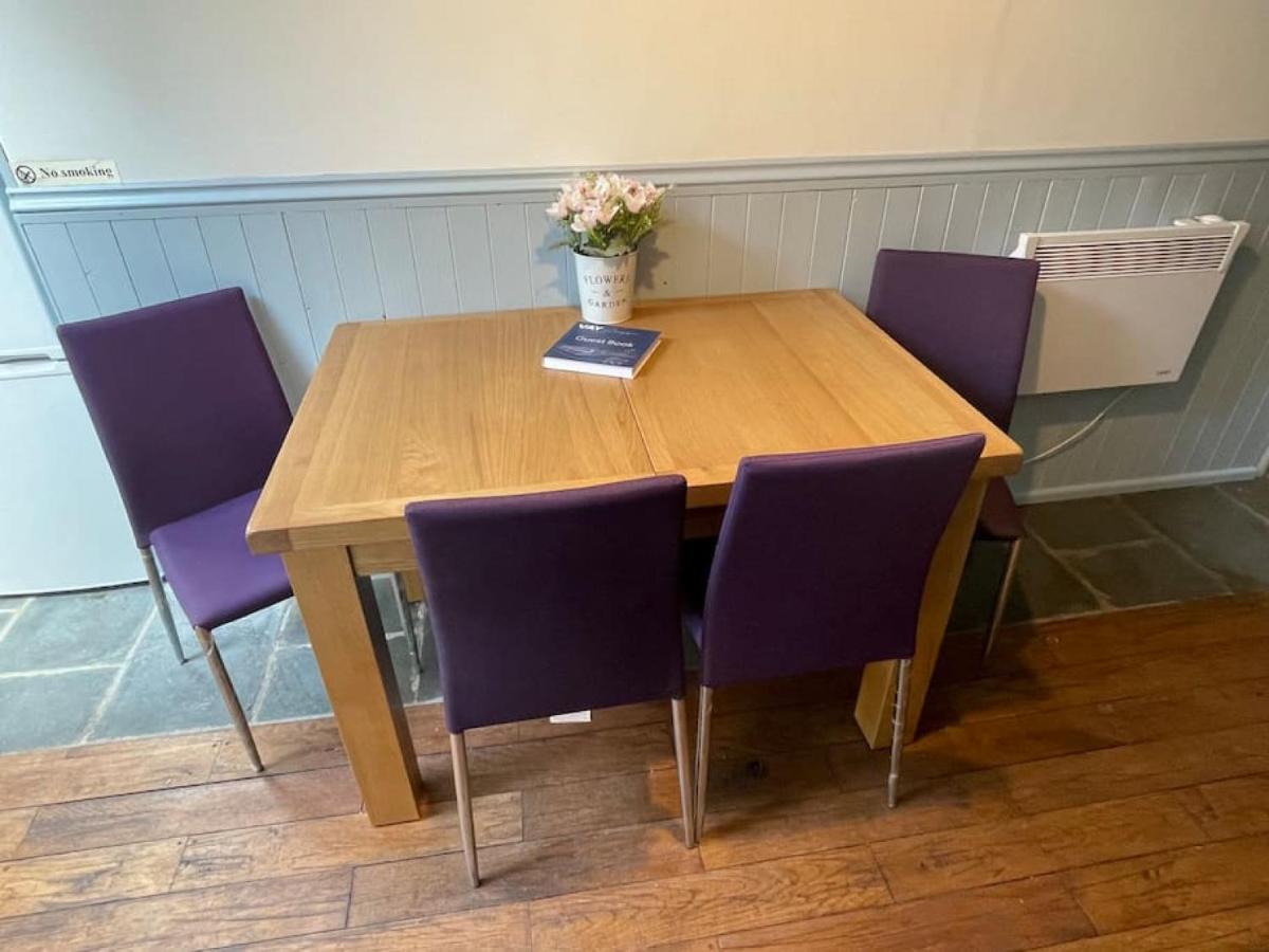 Mews Cottage Tintagel Two Bed Sleeps 4 Экстерьер фото