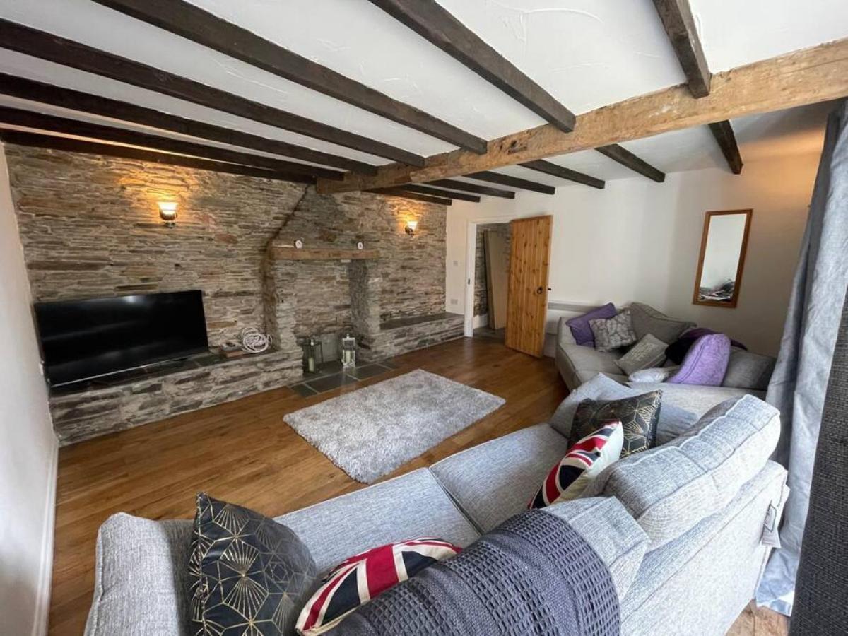 Mews Cottage Tintagel Two Bed Sleeps 4 Экстерьер фото