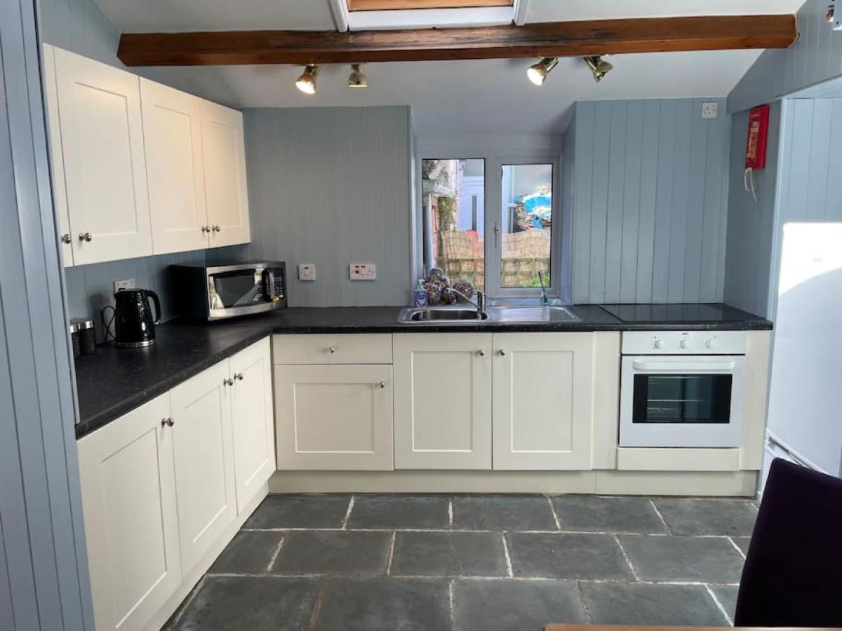 Mews Cottage Tintagel Two Bed Sleeps 4 Экстерьер фото